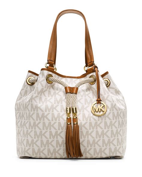 michael kors satchel beige